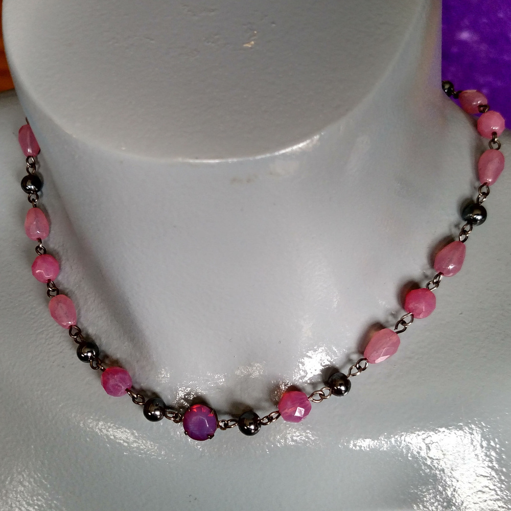 Vintage opalescent orchid choker necklace Japanese